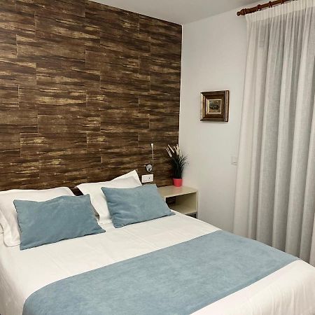 Hostal La Batuta Mogente Εξωτερικό φωτογραφία